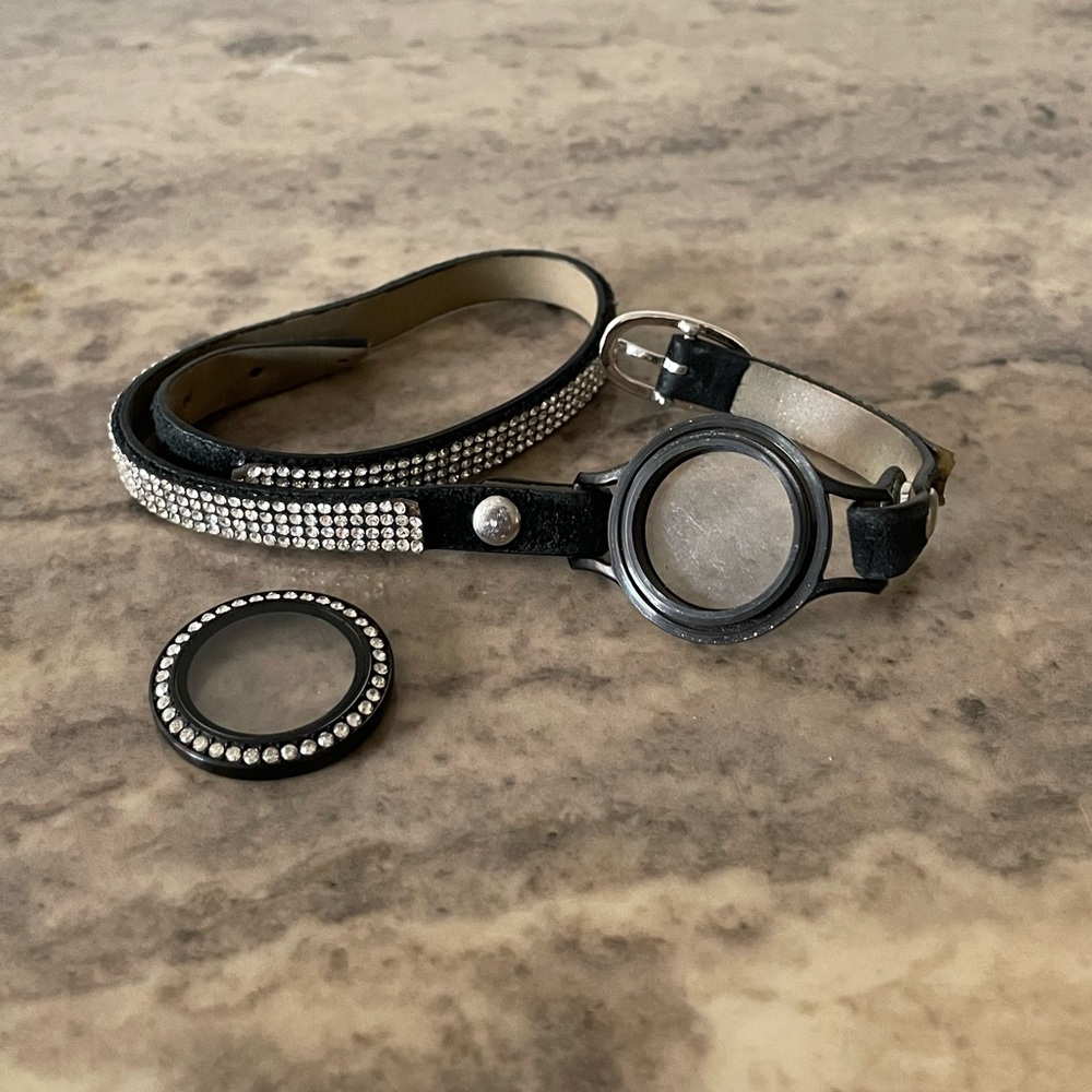 Origami owl jeweled wrist wrap